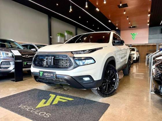 FIAT TORO 1.3 TURBO 270 FLEX VOLCANO AT6 FIAT TORO 1.3 TURBO 270 FLEX VOLCANO AT6